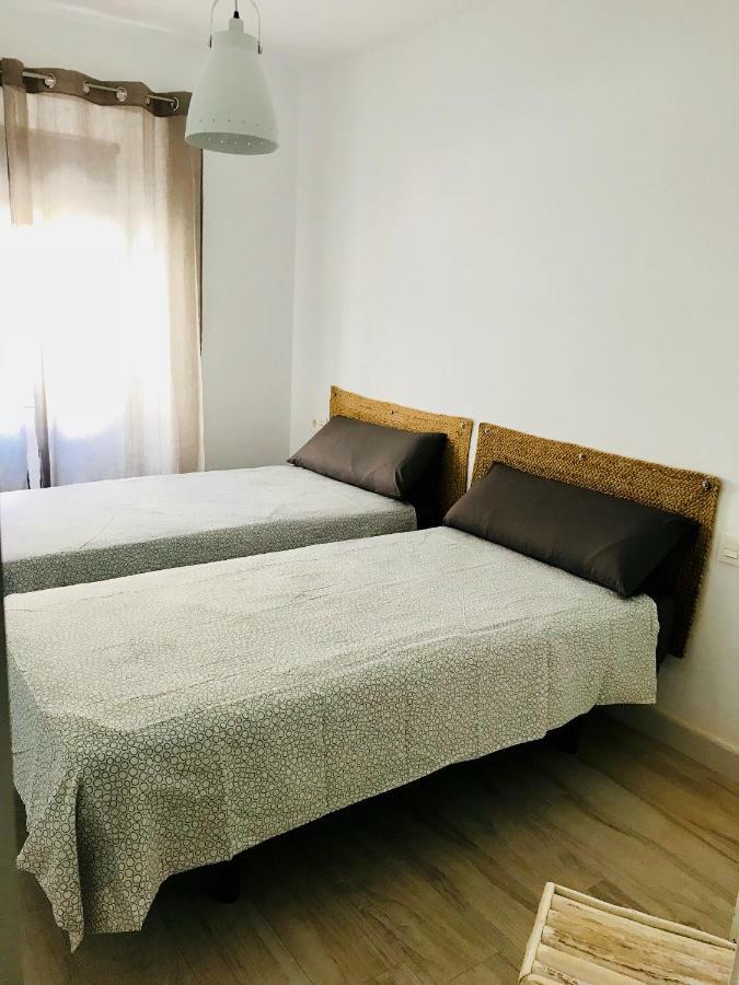 El Piset Carrer Sant Jordi Apartment Cambrils Exterior photo